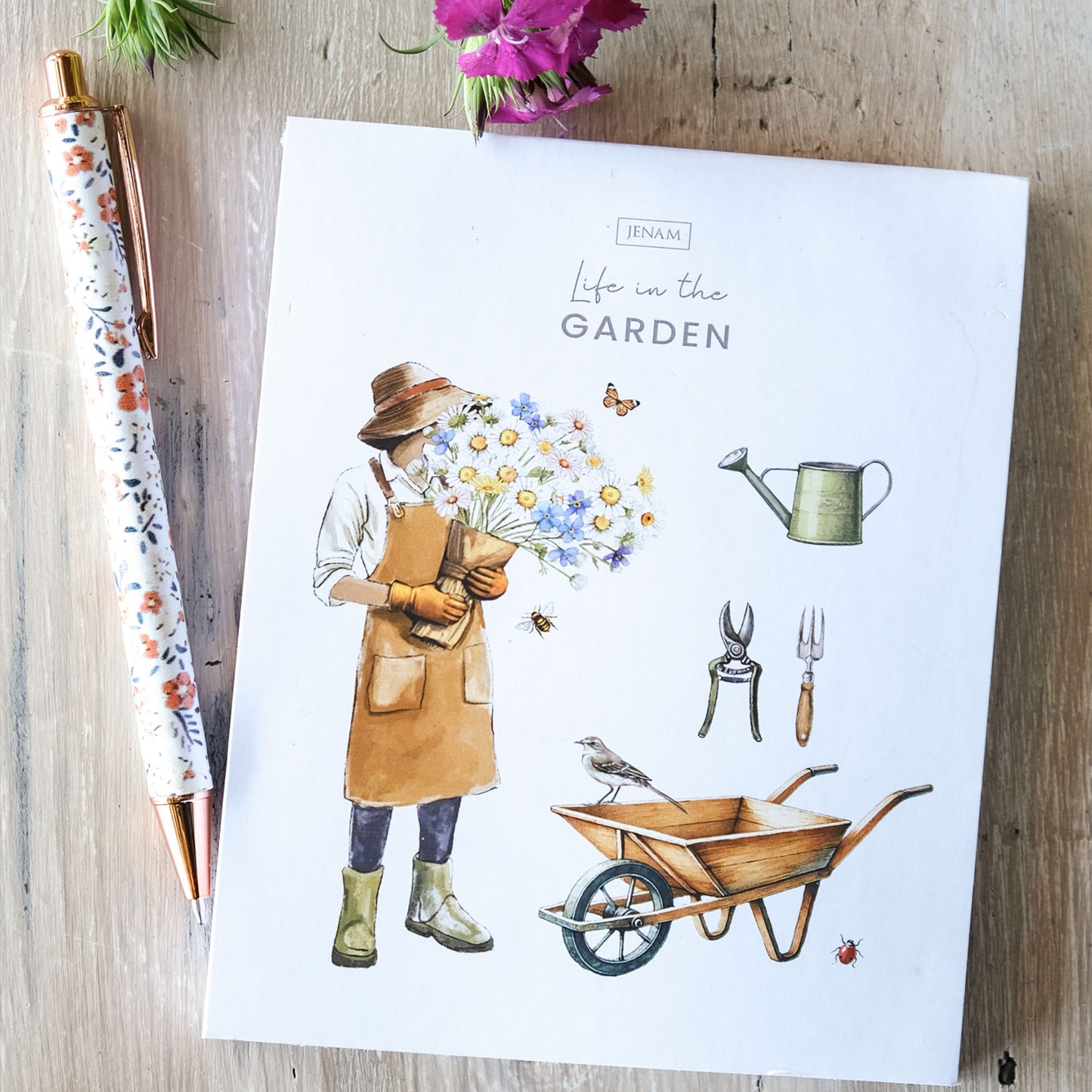 Life In The Garden - Garden Wonders