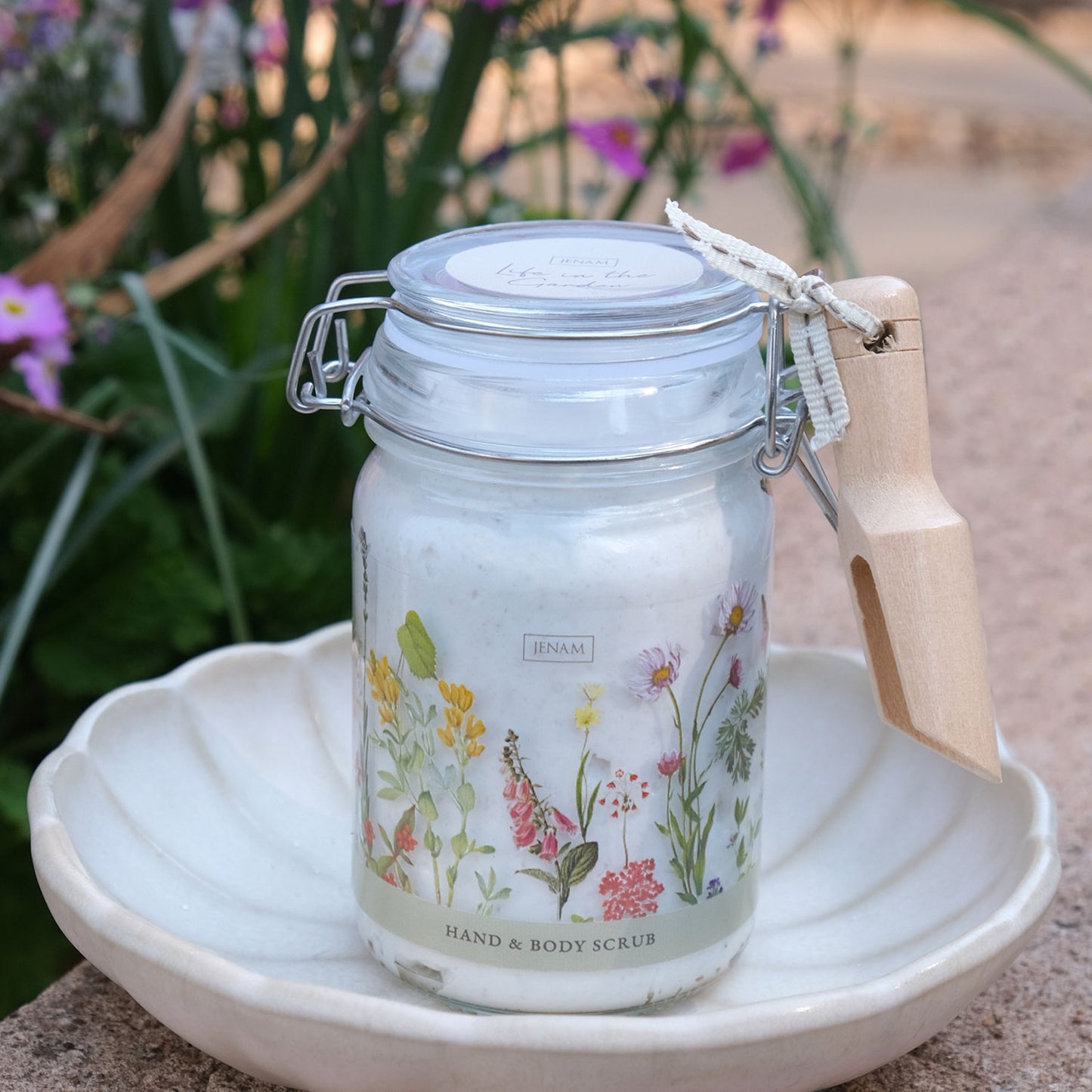 Life In The Garden - Hand & Body Scrub With Wooden Scoop