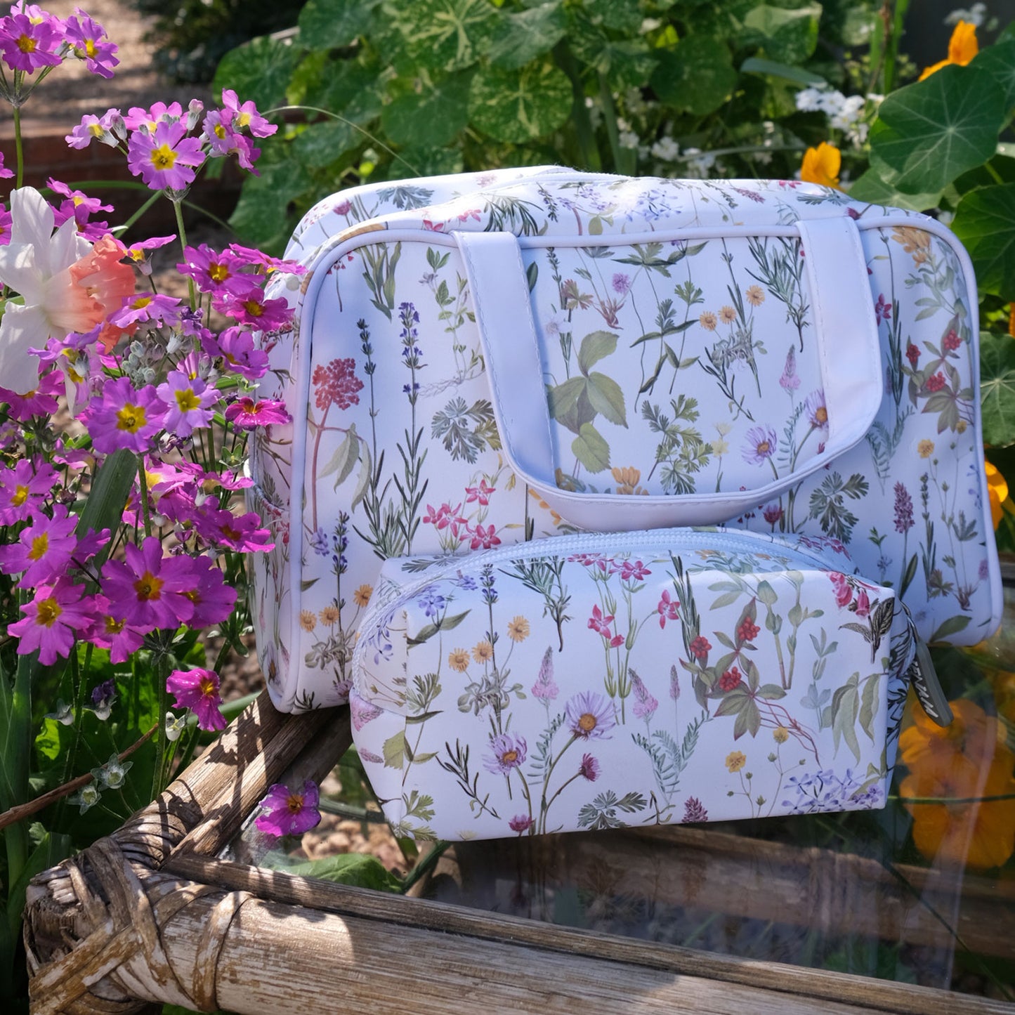 Life In The Garden - Lipstick Purse